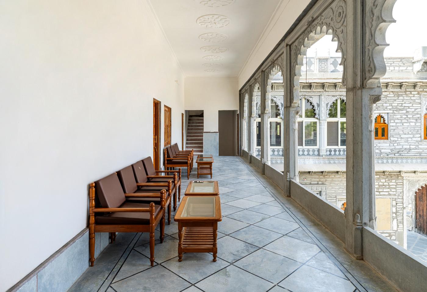 Corridor with carved arches