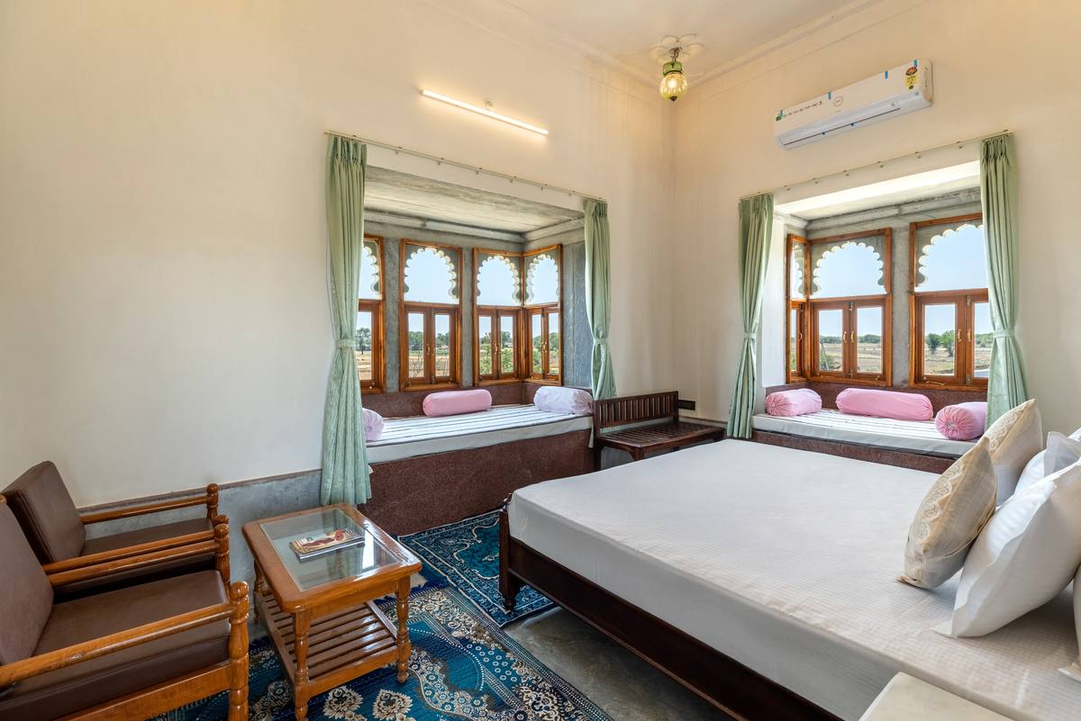 Jharokha View Room